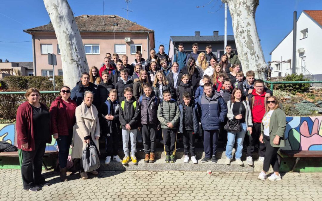 Zajednička terenska nastava učenika u Novskoj 