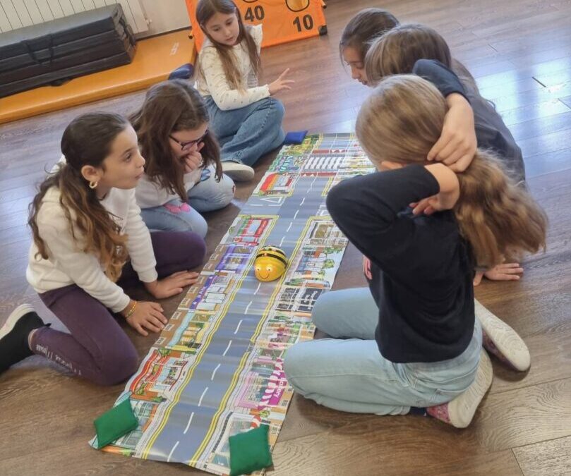 Učenici naše škole uspješno riješili Code Week Challenges